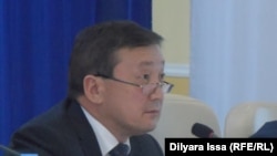 Сапархан Омаров