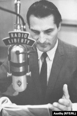 Garip Sultan (1923-2011)