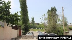 Алиев көчөсүнүн башка тарабынан тосулушу