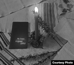 ПАМЯЦІ ПАЭТА. Незалежнасьць – гэта... родныя дзеці сваёй Радзімы (“Мы -- тройчы дзеці ў вечным крузе: Мы – дзеці роднае сям’і, І – дзеці Маці- Беларусі, І -- дзеці Матухны-Зямлі”. Ніл Гілевіч.