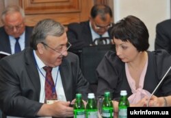 Віктор Татьков і Олена Лукаш, екс-міністр юстицій часів Януковича