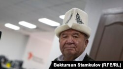 Шайлообек Дүйшеев.