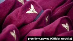 Эмблема Десантно-штурмовых войск ВСУ, иллюстративное фото