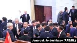 Жогорку Кеңештин депутаттары