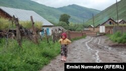   Жамгыр, бала.   