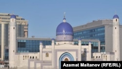 Атыраудағы Иманғали мешіті.25 ақпан, 2009 жыл.