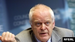 Комиссар СЕ по правам человека Томас Хаммарберг