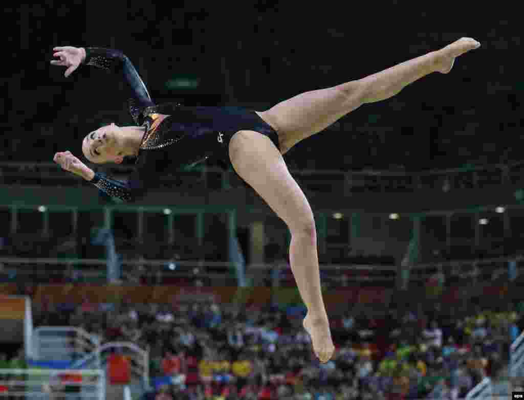 Санне Веверс виборола перше в історії Нідерландів олімпійське золото у спортивній гімнастиці