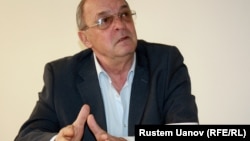 Владимир Куропатенко, председатель Ассоциации авиаперевозчиков Казахстана. Алматы, 6 февраля 2013 года.