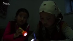 10 жыл жарыксыз жашаган конуш