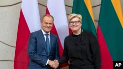 Дональд Туск і Інгрыда Шыманіце. Вільня, 4 сакавіка 2024