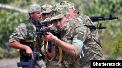 Ілюстраційне фото. Вишкіл загону територіальної оборони Чортківського району Тернопільської області, 3 липня 2017 року