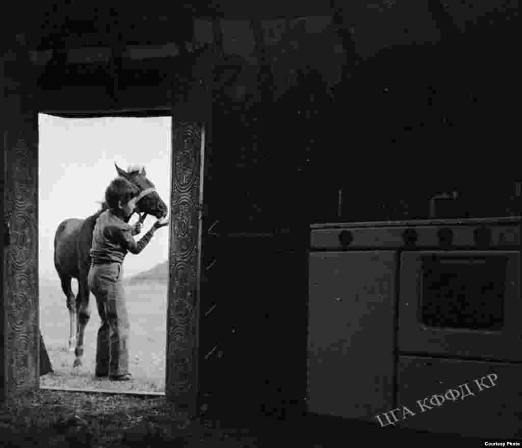 Үсөнжан Ибрагимовдун &quot;Аманат&quot; тасмасынан кадр. 1978-жыл.&nbsp;