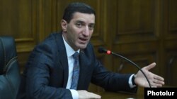Депутат фракции «Процветающая Армения» Геворк Петросян (архив)