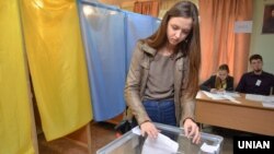 Голосування під час місцевих виборів у Львові. 25 жовтня 2015 року