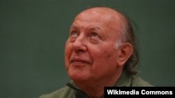 Імрэ Кертэс 