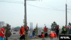 Глобал иқтисодий бўҳрондан энг кўп зарба етадиган ҳимоясиз қатламнинг хотин-қизлар бўлиши тахмин этилаëтир.