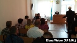Шахан кентіндегі оқиғаға байланысты сот. Қарағанды облысы Шахтинск қаласы, 4 шілде  2017 жыл.