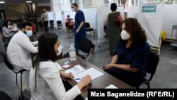 Կորոնավիրուսի դեմ պատվաստման կետ Վրաստանում, արխիվ