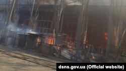 53-річний орендар складу «розвів багаття з метою приготування їжі», кажуть правоохоронці