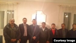 Халабонҳои раҳошуда дар Либия бо сафири Украина