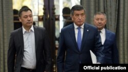 Сооронбай Жээнбеков менен Садыр Жапаров. 16-октябрь, 2020-жыл.