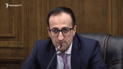 Министр здравоохранения Арсен Торосян, 10 апреля 2020 г 