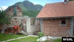 BiH, returnee houses