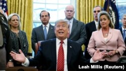 دونالدترامپ خواستار تامین بودجه ۵.۷ میلیارد دلاری برای ساخت دیوار در مرز با مکزیک است.