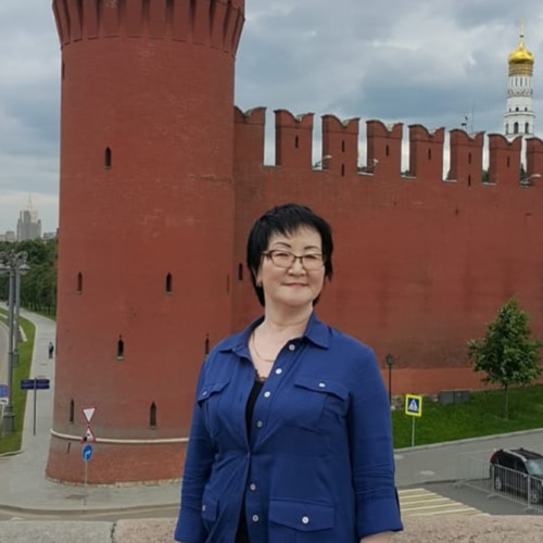 Тұрсын Жұбандықова