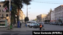 По мнению общественников, власти пытаются вернуться к прежней системе управления: теперь мэров будут избирать только в пяти крупных городах Грузии