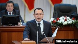 Нурханбек Момуналиев (архивдик сүрөт). 