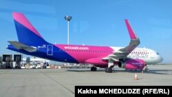 Самолет авиакомпании Wizz Air  
