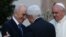 از راست: پاپ فرانسیس، محمود عباس و شیمون پرز
