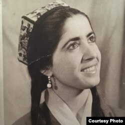 Акси Фотима Ғуломова аз бойгонӣ