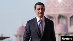 Prezident Serdar Berdimuhamedow (arhiw suraty)
