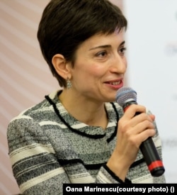 Oana Marinescu, expert în comunicare strategică.