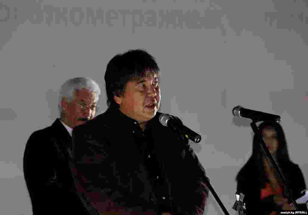 Председатель Союза кинематографистов Кыргызстана Садык Шер-Нияз