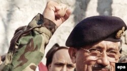 آقای مشرف قرار است که روز پنجشنبه برای دور جدید ریاست جمهوری سوگند یاد کند.