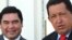 Türkmenistanyň prezidenti Gurbanguly Berdimuhamedow (çepde) we Wenesuelanyň prezidenti Ugo Çawes Aşgabatdaky duşuşyk mahalynda, 7-nji sentýabr, 2009 ý. 