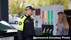 Міліцэйскі рэйд супраць чэргаў на АЗС 16 кастрычніка 2025