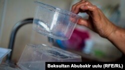 Пластиковая посуда