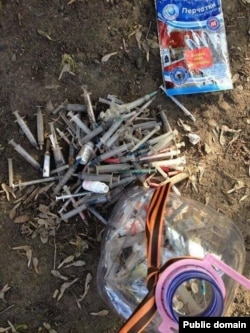 Фотографія з блокпосту в Краматорську звільненого від бойовиків (джерело: http://balyua.wordpress.com/)