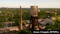 Центральна шахта в Мирнограді, архівне фото