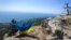 Підняття українського прапора на горі Шаан-Кая біля Алупки, Крим.Акція руху спротиву «Жовта стрічка» (ілюстративне фото)