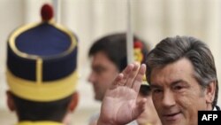 Віктор Ющенко на саміті НАТО в Бухаресті сподівався отримати для України План дій для членства