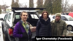 Ігор Чернецький із волонтерами