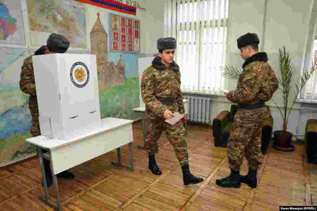 Armenia -- Presidential elections, 18Feb2013
