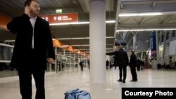 Алесь Міхалевіч перад вылетам у Лёндан