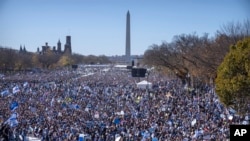 Учасники маршу у Вашингтоні, 14 листопада 2023 року